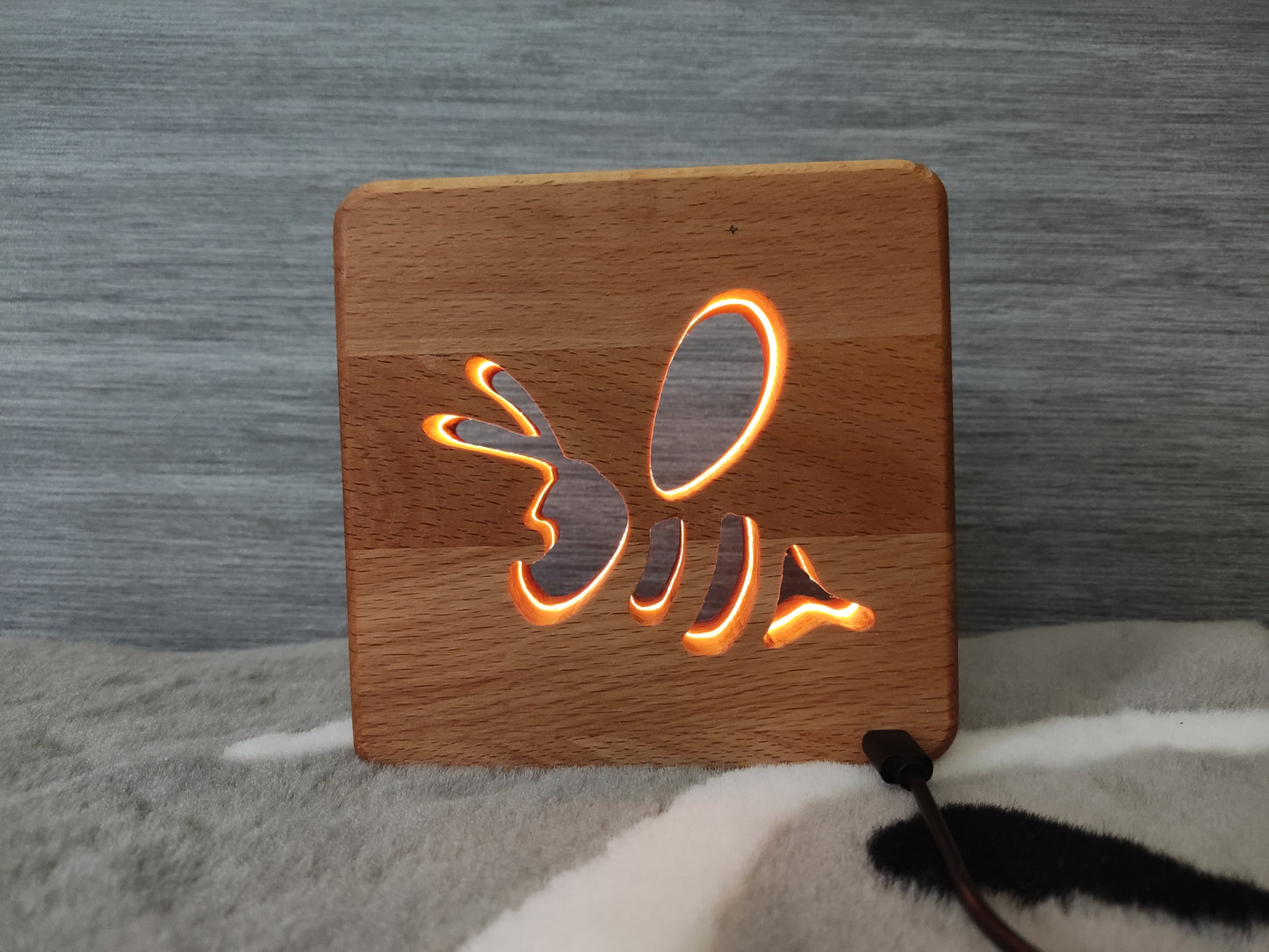 Biene (mittlere Größe) Holz LED Nachtlicht / Dekoration
