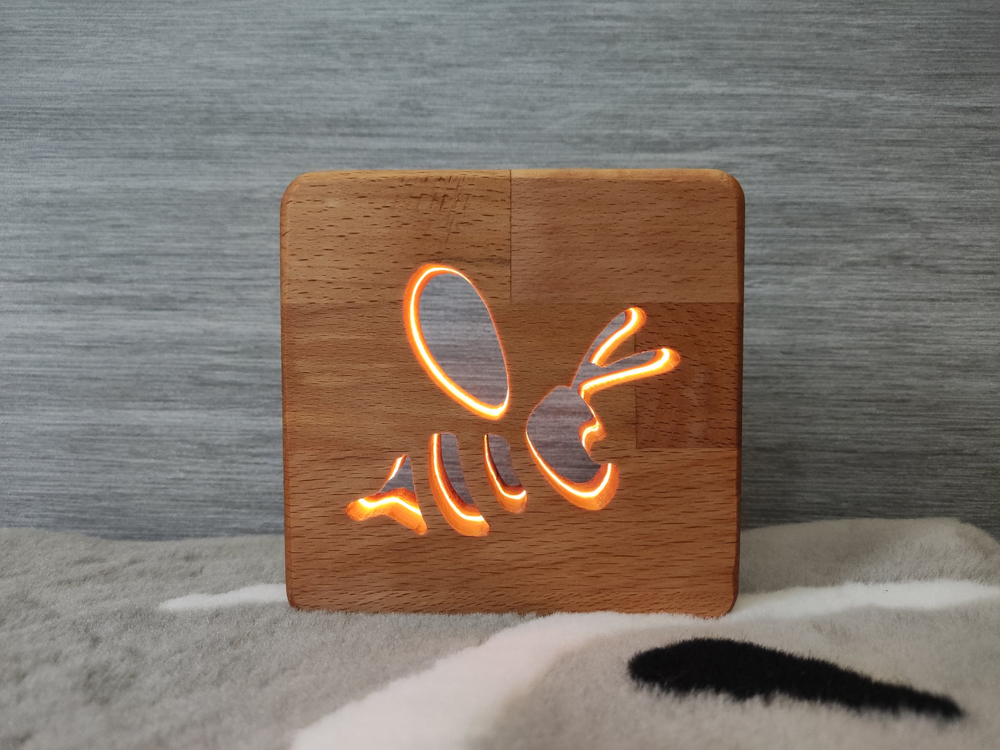 Biene (mittlere Größe) Holz LED Nachtlicht / Dekoration