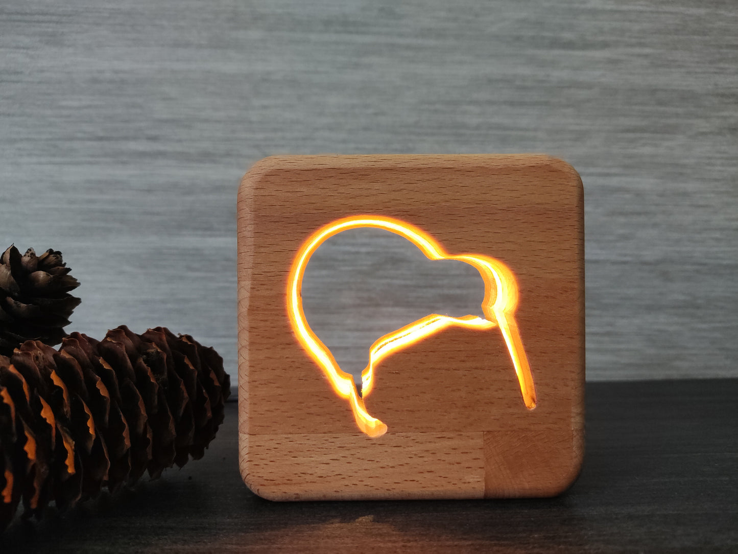Kiwi Neuseeland LHolz LED Nachtlicht / Dekoration
