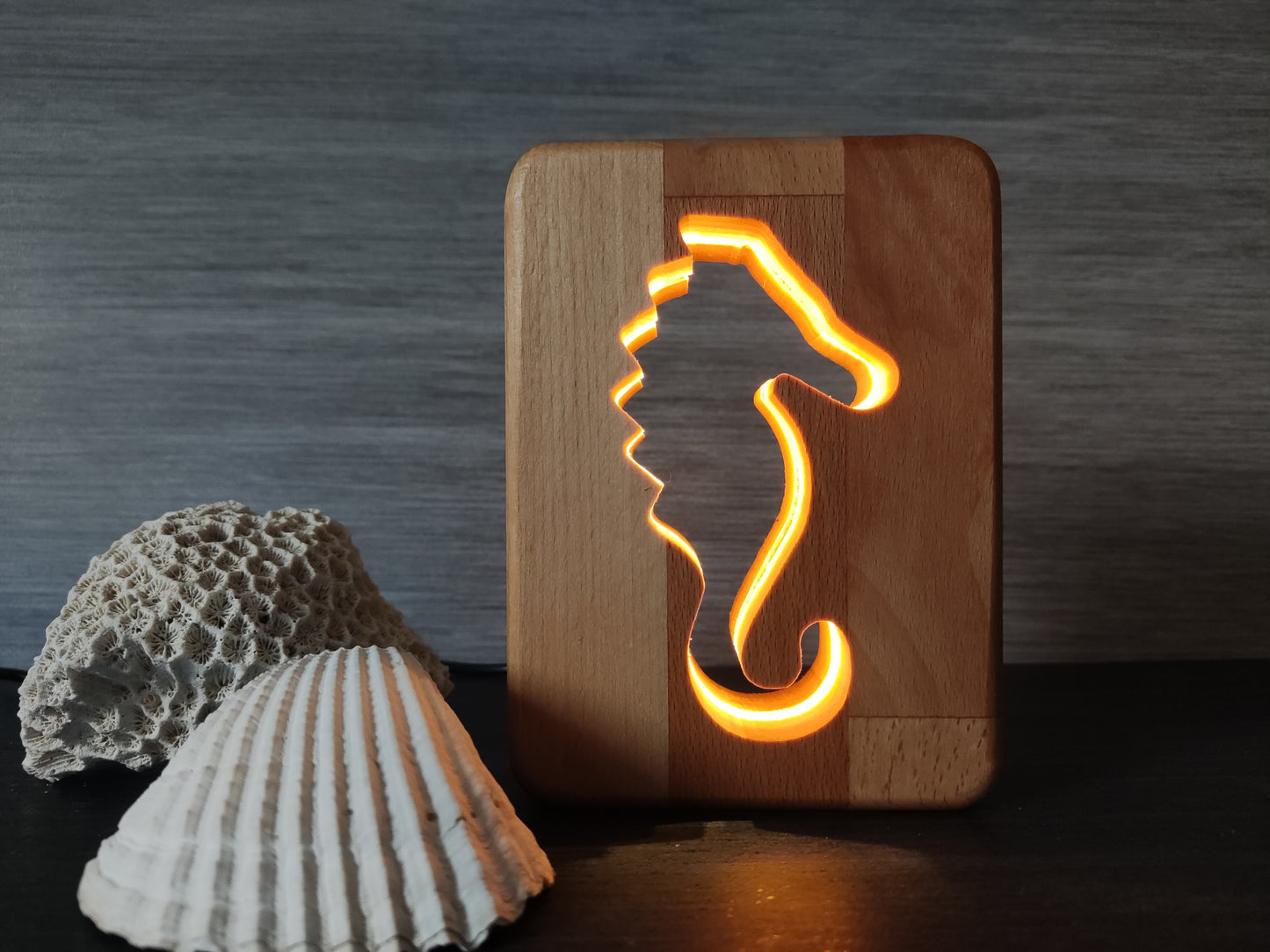 Seepferd Holz LED Nachtlicht / Dekoration