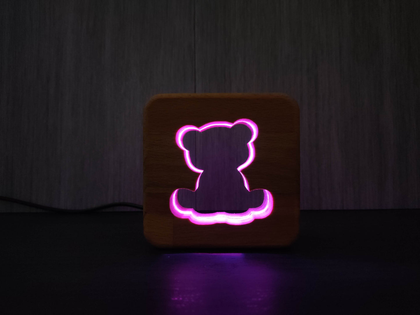 Teddybär Holz LED Nachtlicht / Dekoration mit Fernbedienung / Farbsteuerung