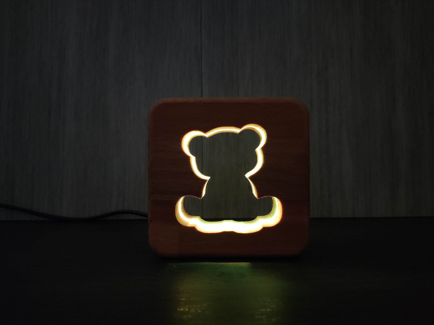 Teddybär Holz LED Nachtlicht / Dekoration mit Fernbedienung / Farbsteuerung