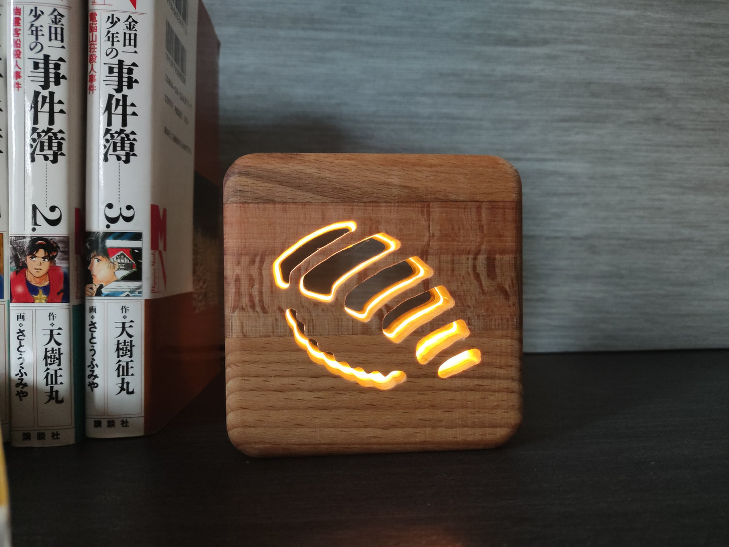 Japanisches Sushi Holz LED Nachtlicht / Dekoration