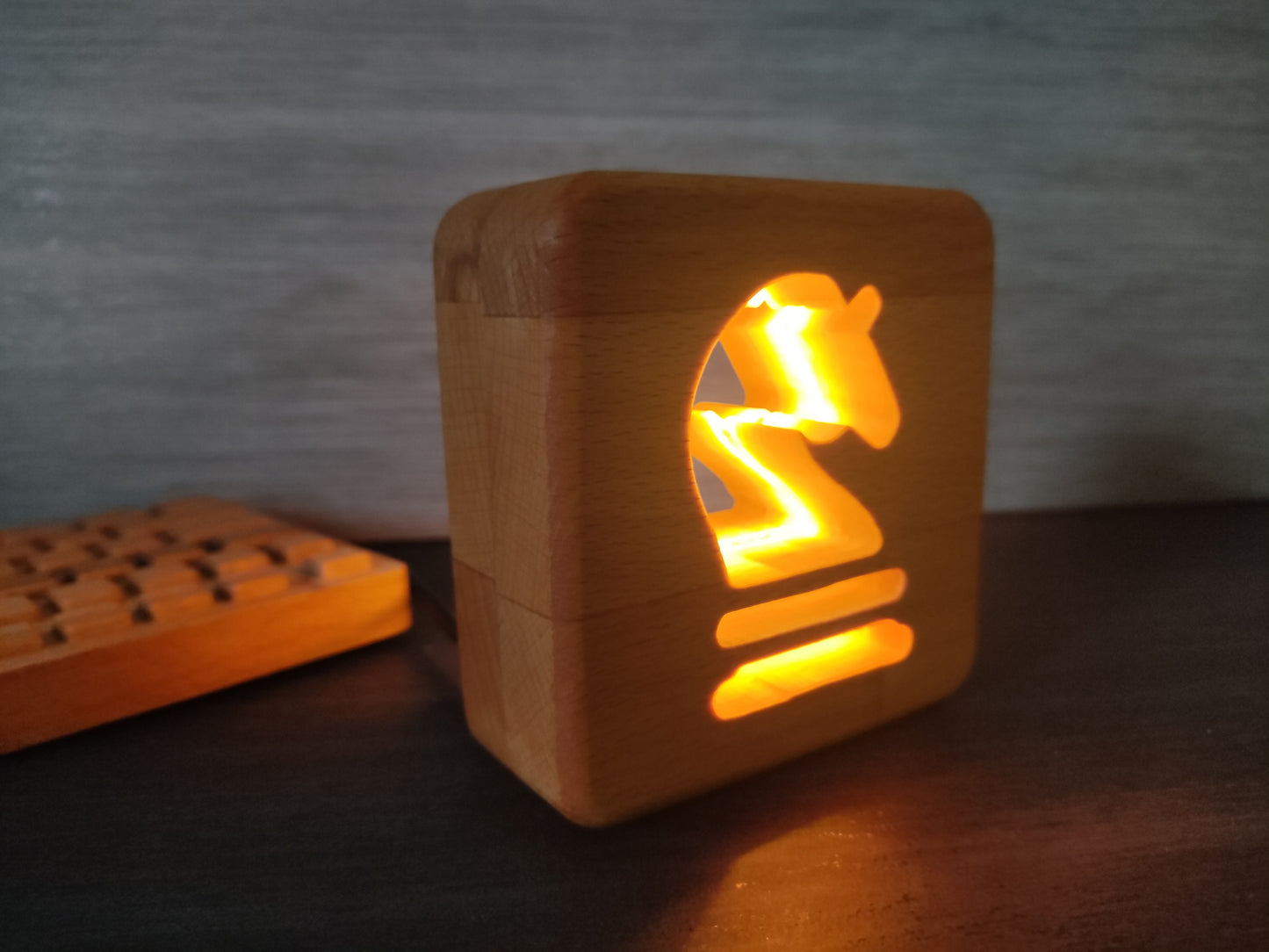 Schach Springer Holz LED Nachtlicht / Dekoration