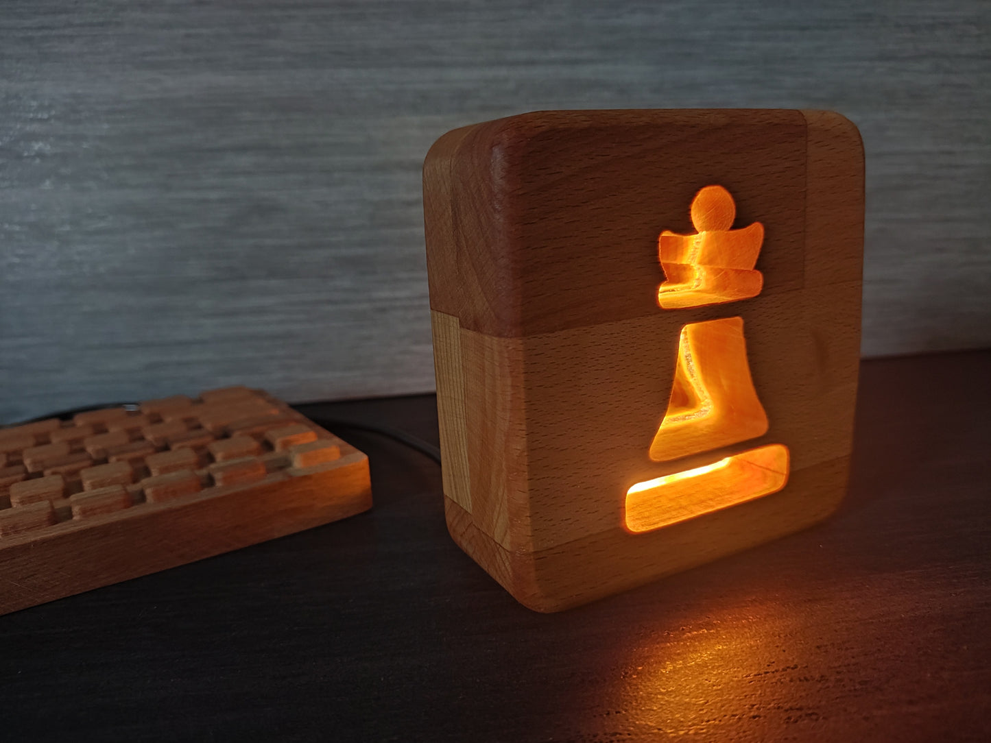 Schach Dame Holz LED Nachtlicht / DekorationLED Nachtlicht