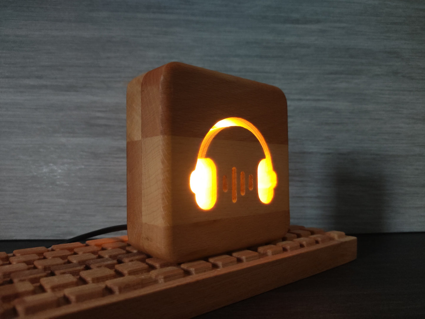 Kopfkörer Holz LED Nachtlicht / Dekoration