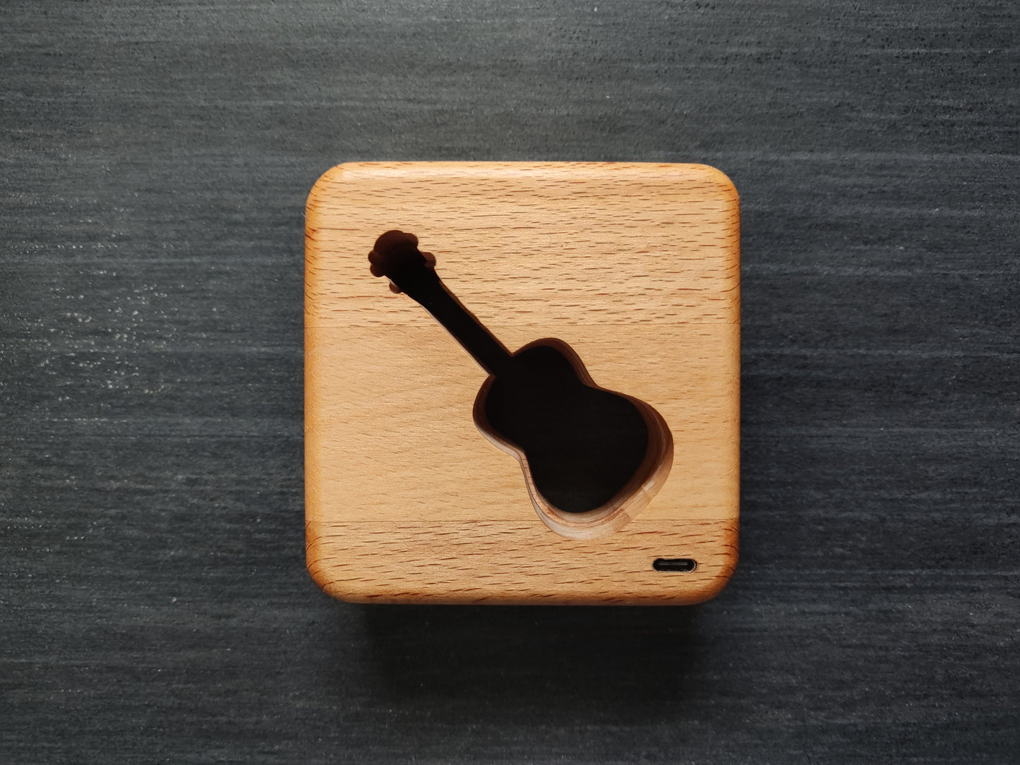Ukulele Holz LED Nachtlicht / Dekoration