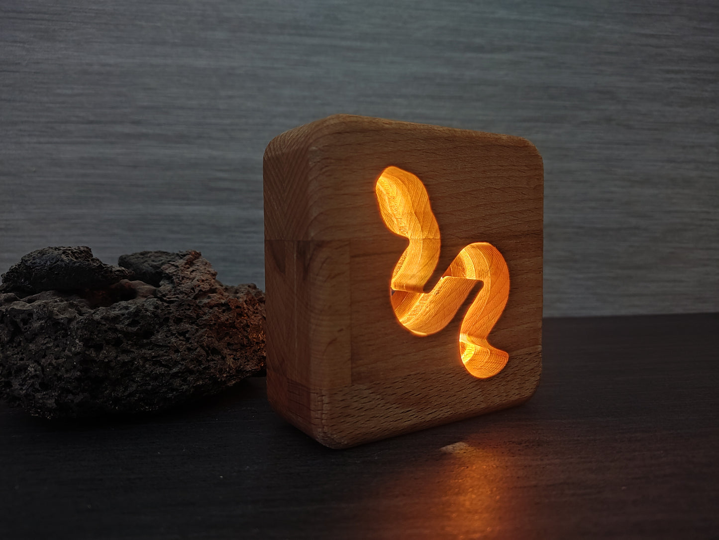Schlange Holz LED Nachtlicht / Dekoration