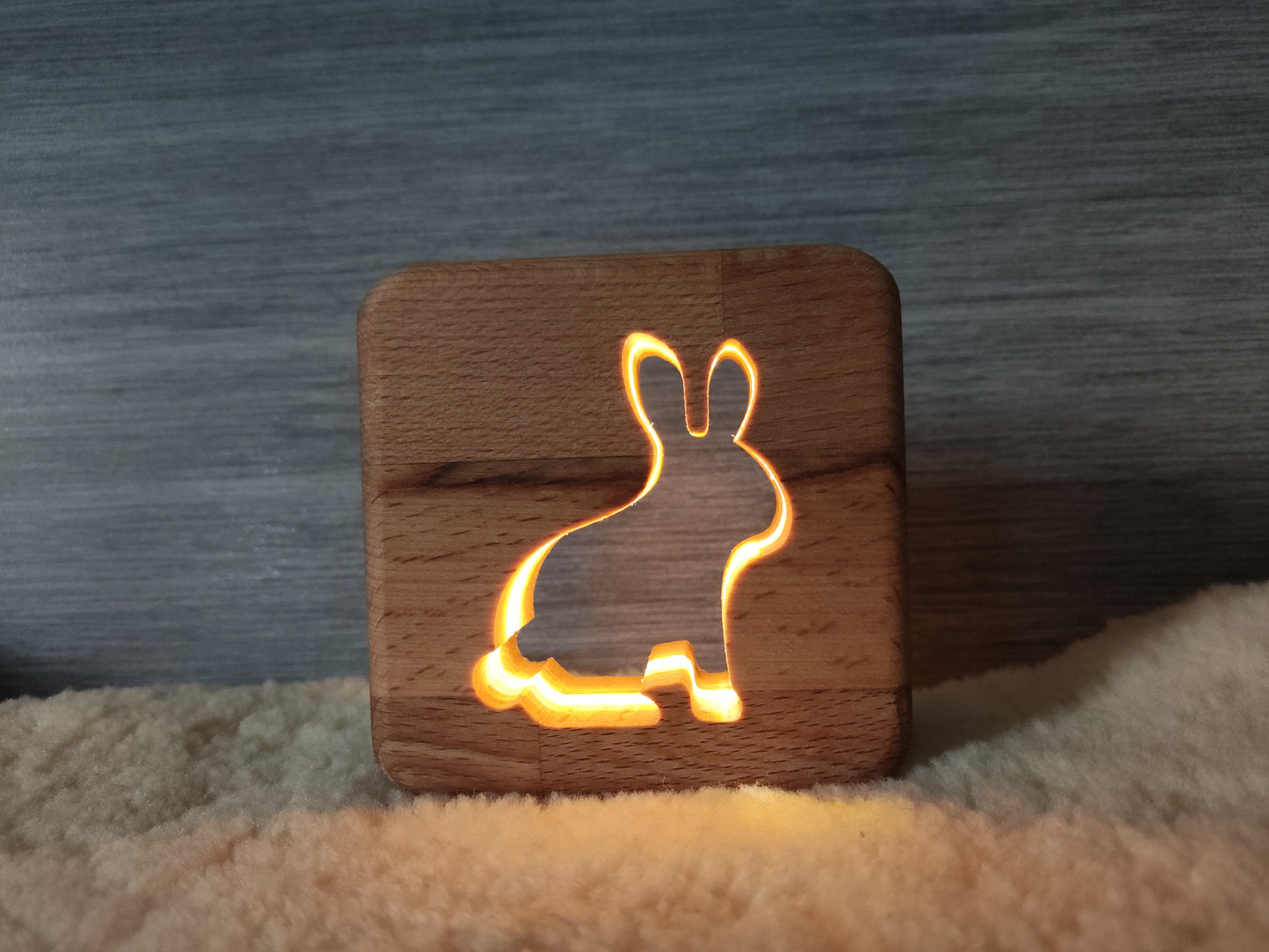 Hase (sitzend) Holz LED Nachtlicht / Dekoration