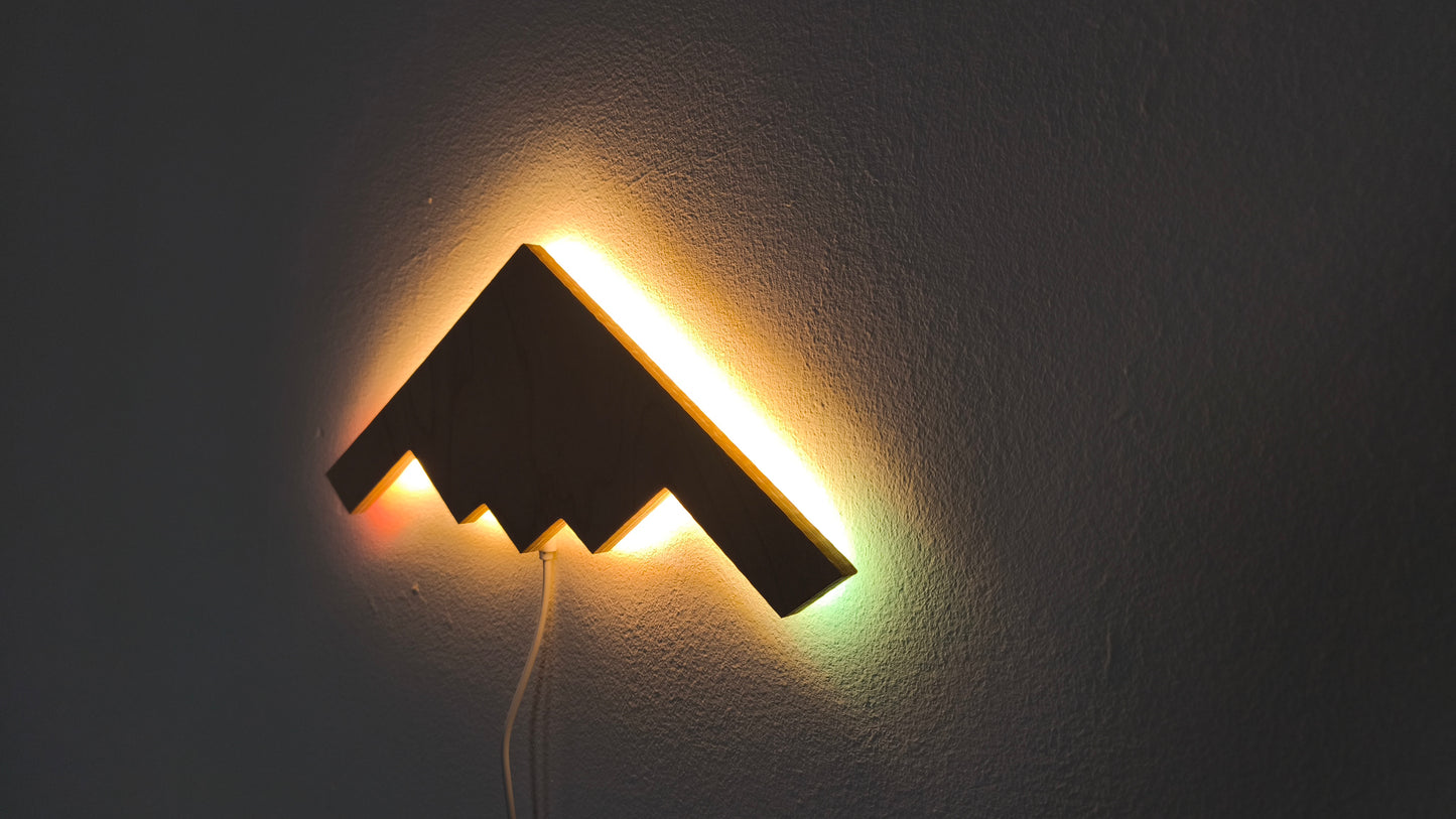 B2 Spirit Bomber Holz LED Wanddekoration / Nachtlicht