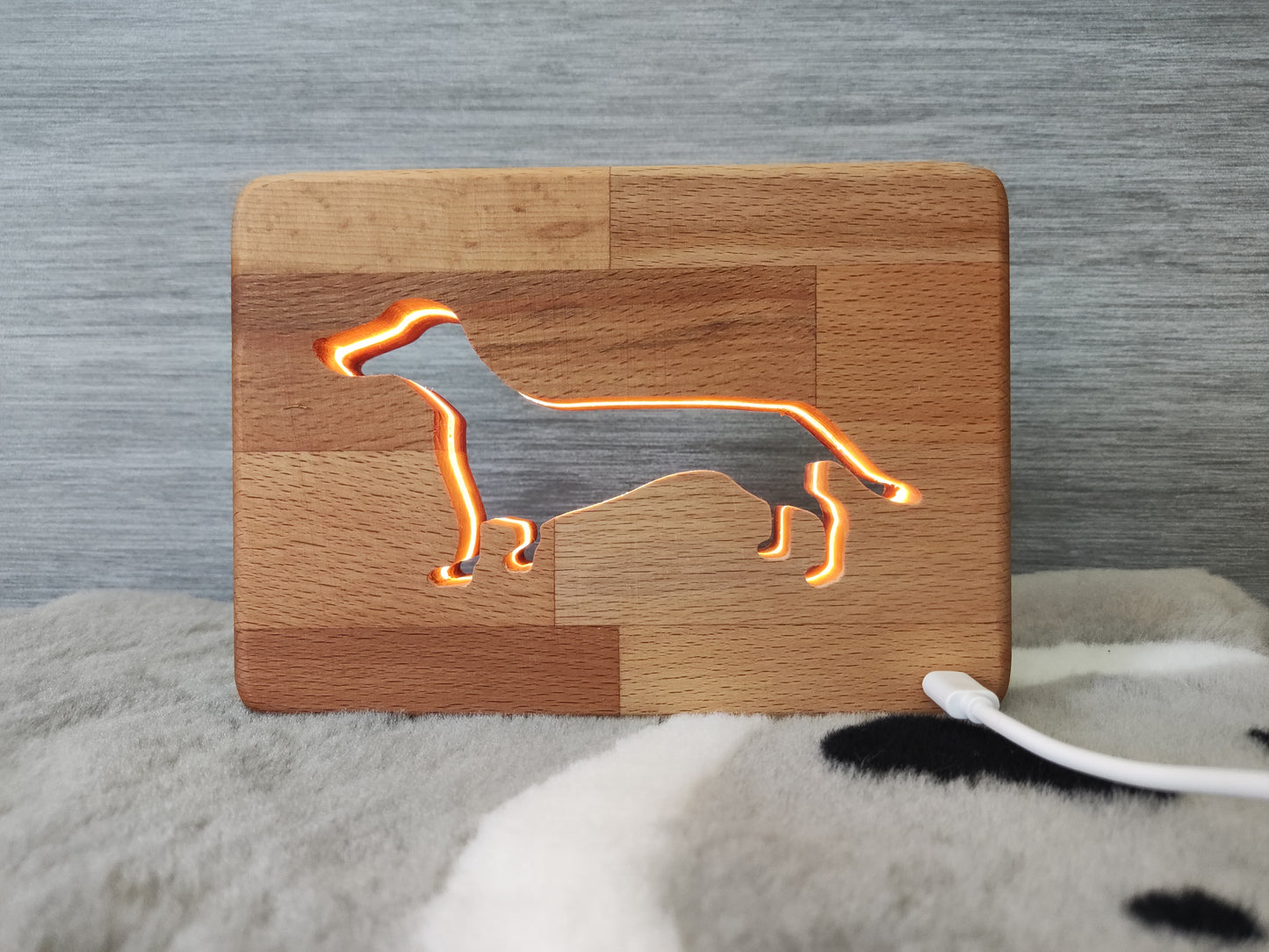 Dachshund / Dackel (mittlere Größe) Holz LED Nachtlicht / Dekoration