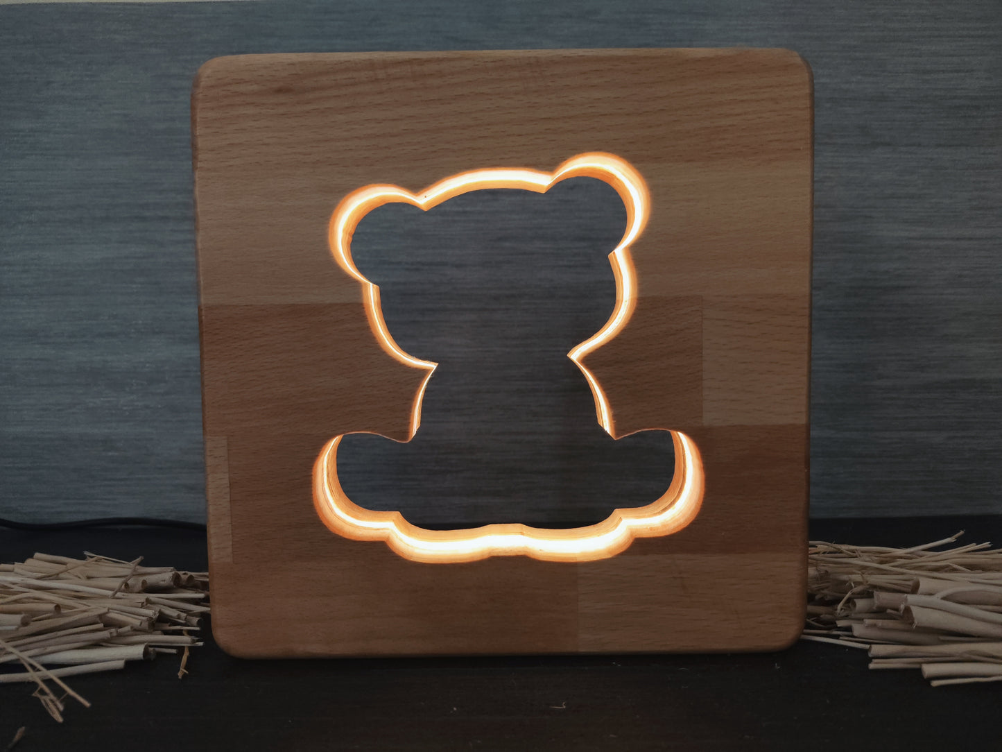 XXL Teddy Bär Deko Holz LED Nachtlicht / Tischlicht, 19cm x 19cm