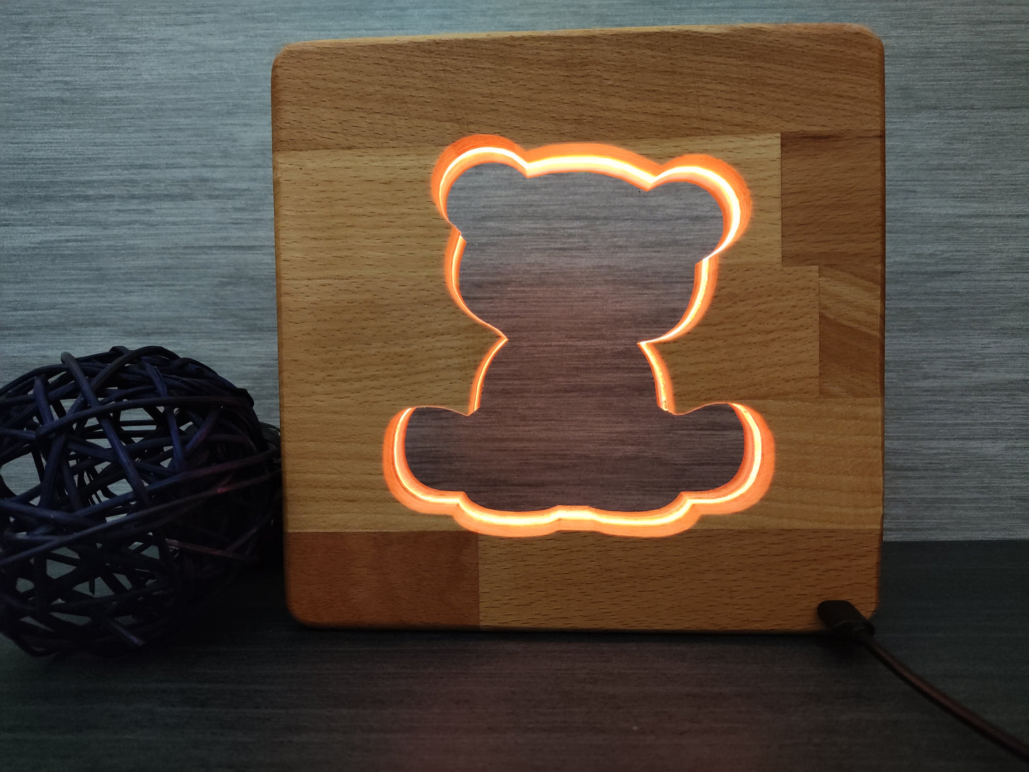 XXL Teddy Bär Deko Holz LED Nachtlicht / Tischlicht, 19cm x 19cm