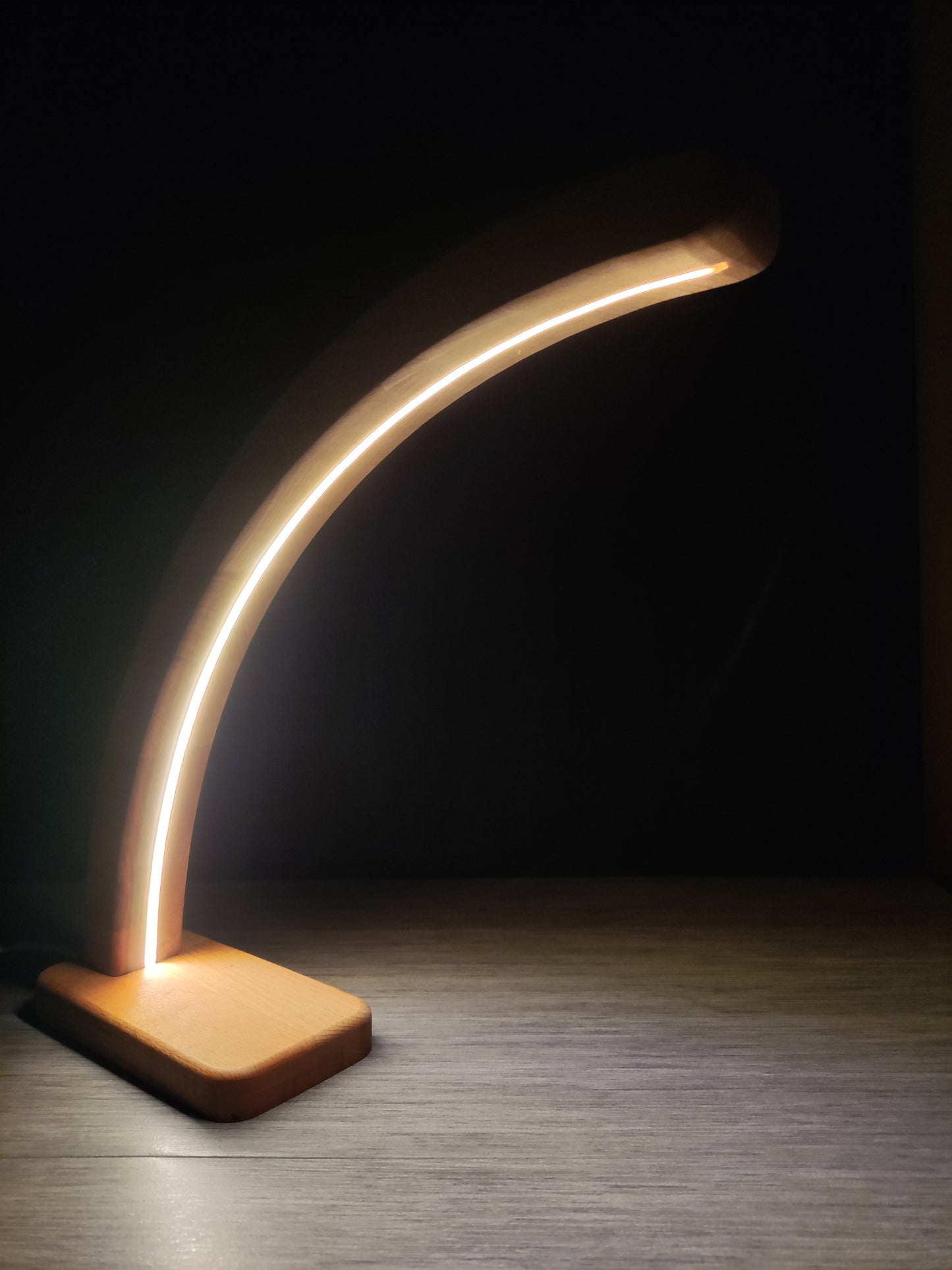 Arch / Curve (3cm) LED Desk lamp