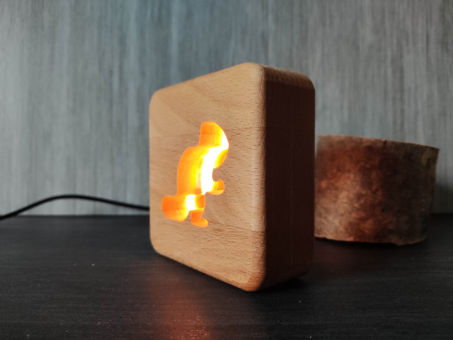 Biber Holz LED Nachtlicht / Dekoration