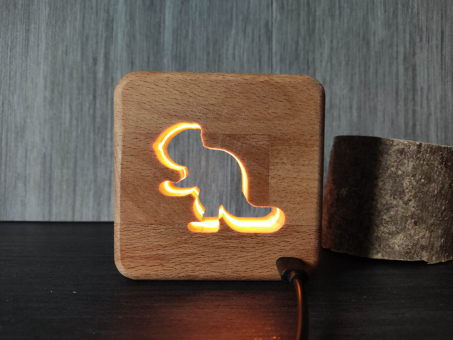 Biber Holz LED Nachtlicht / Dekoration