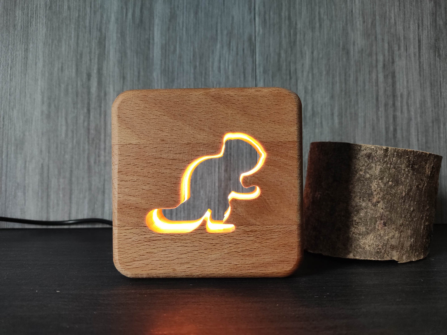 Biber Holz LED Nachtlicht / Dekoration