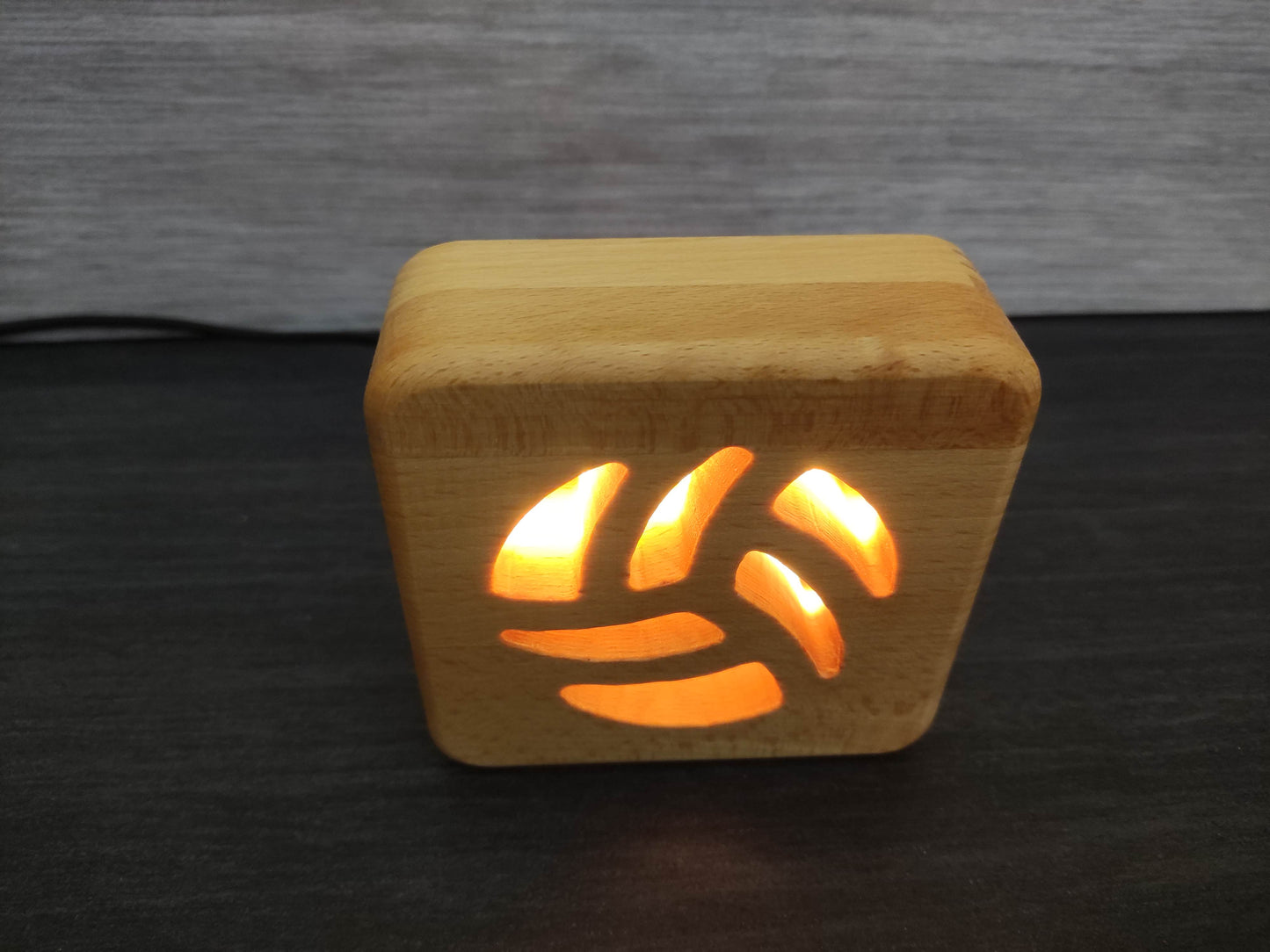 Volleyball Holz LED Nachtlicht / Dekoration