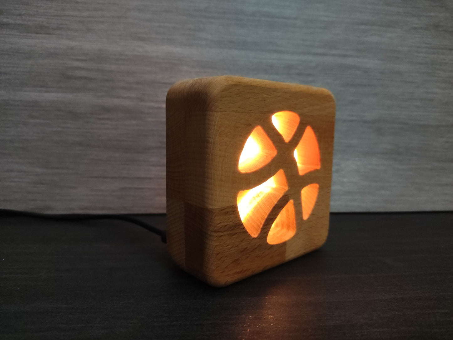 Basketball Holz LED Nachtlicht / Dekoration