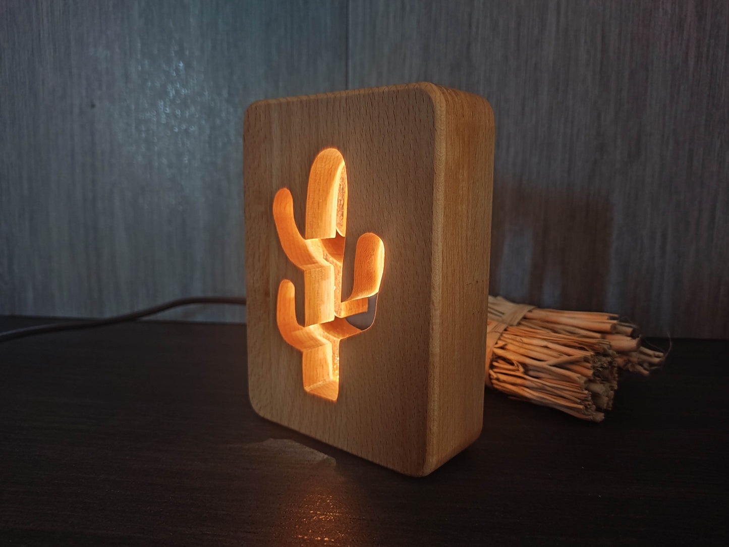 Cactus LED Nightlamp
