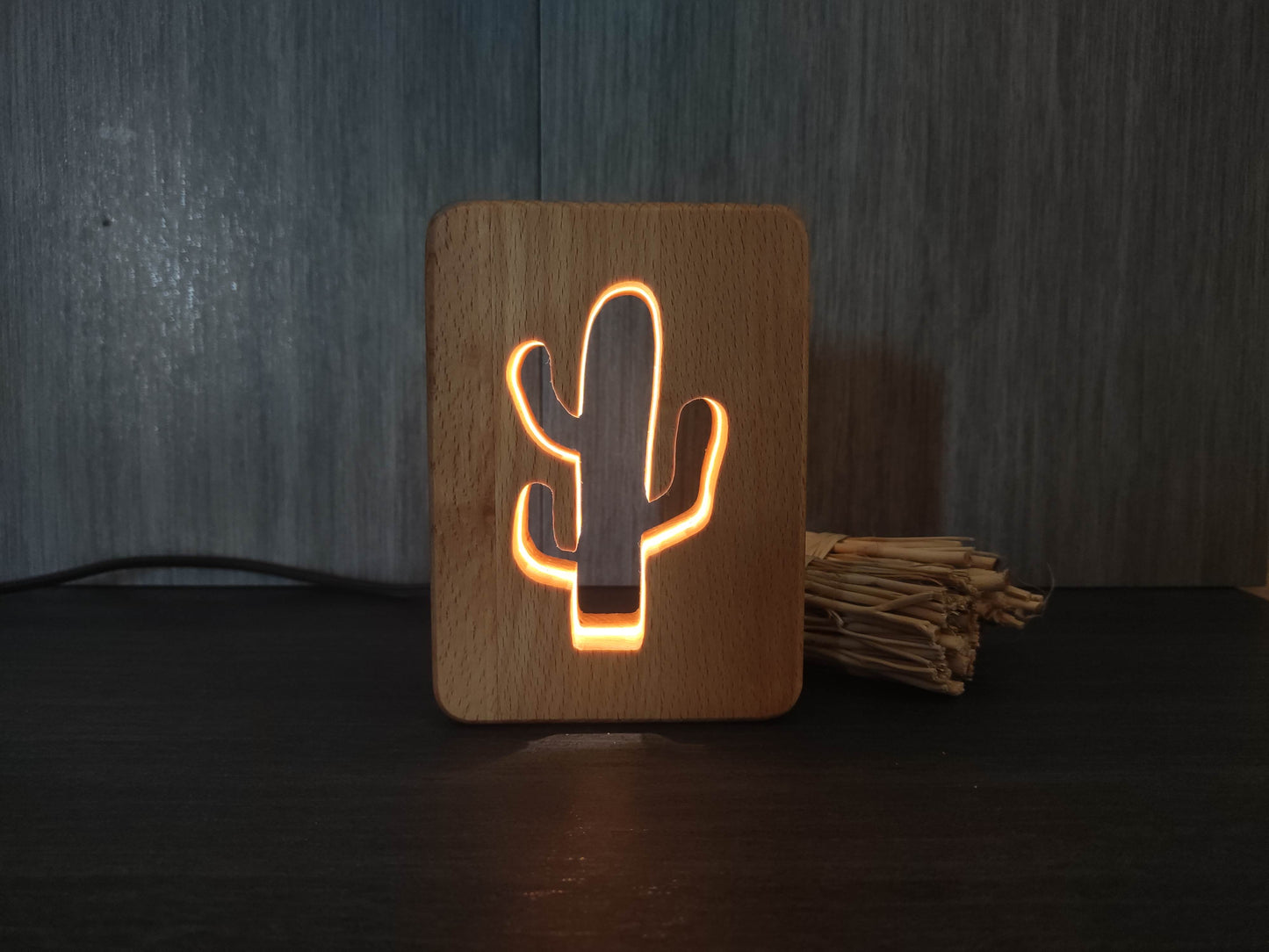 Cactus LED Nightlamp