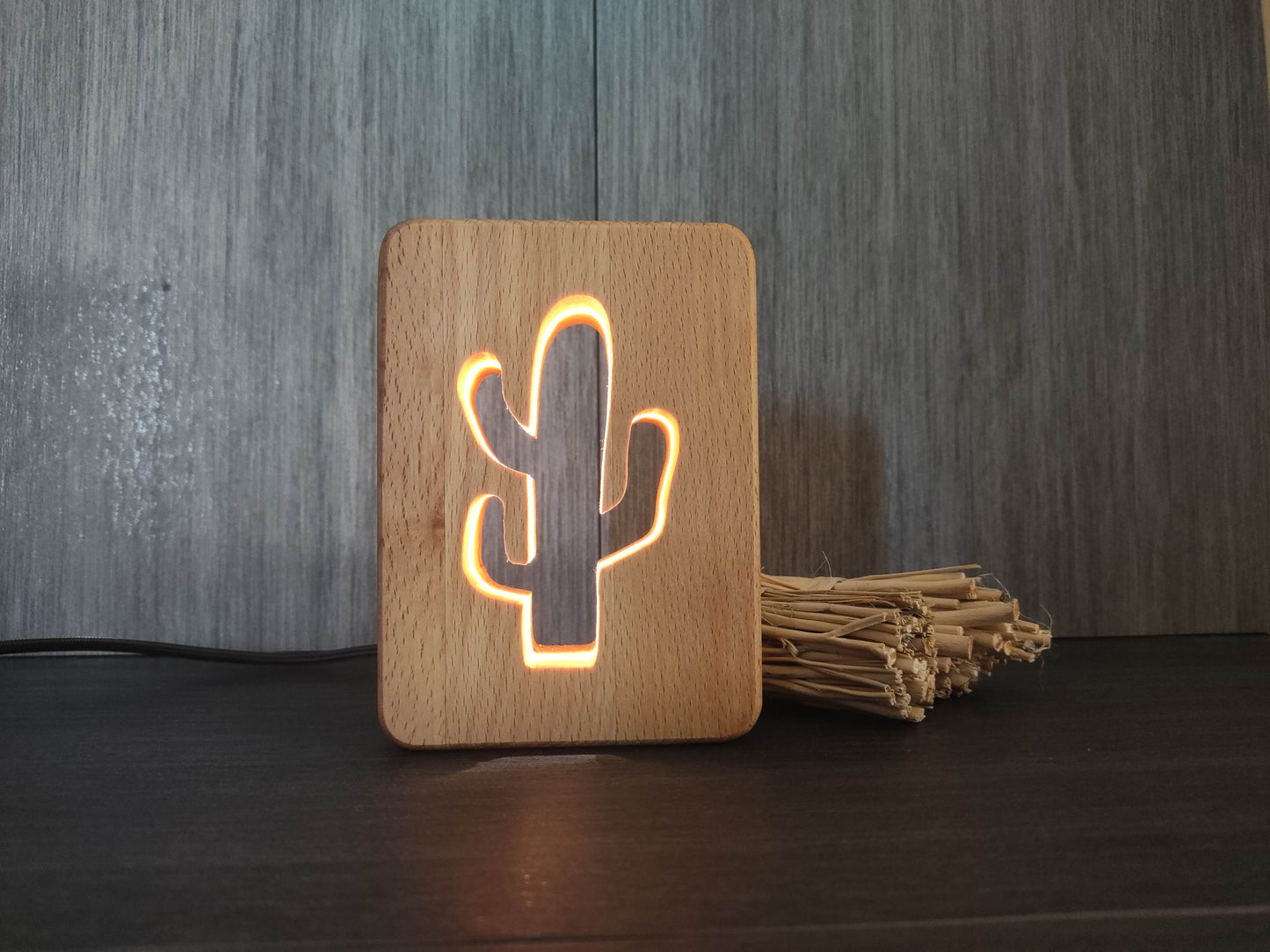 Cactus LED Nightlamp