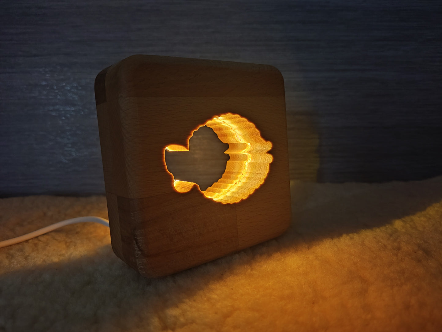 Kugelfisch Holz LED Nachtlicht / Dekoration