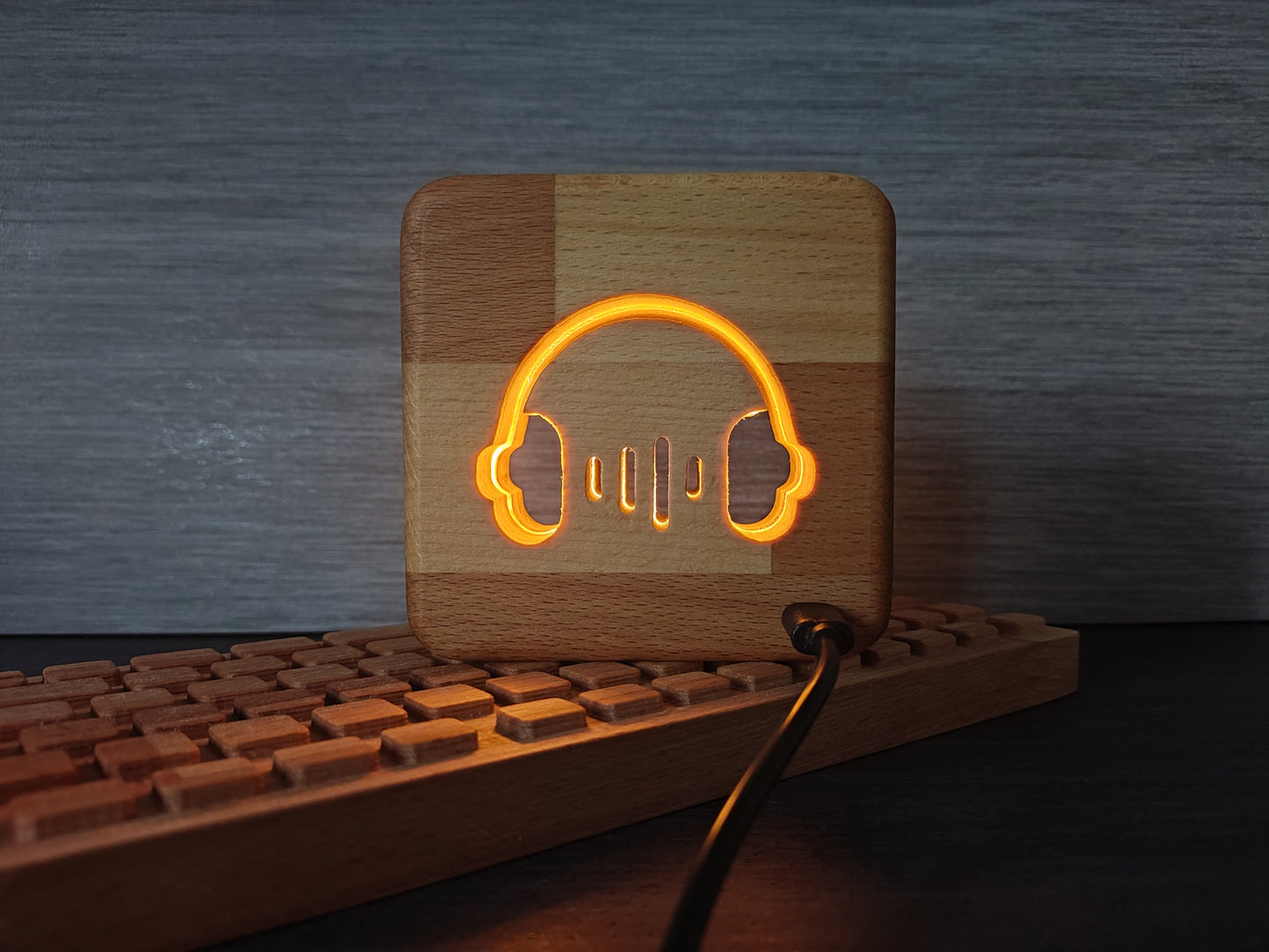 Kopfkörer Holz LED Nachtlicht / Dekoration