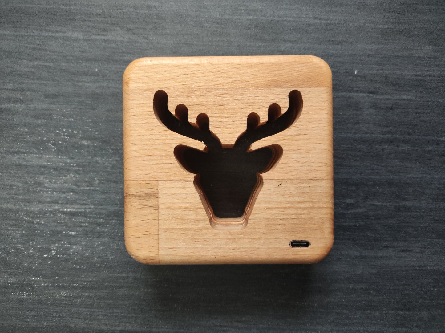 Hirsch Holz LED Nachtlicht / Dekoration