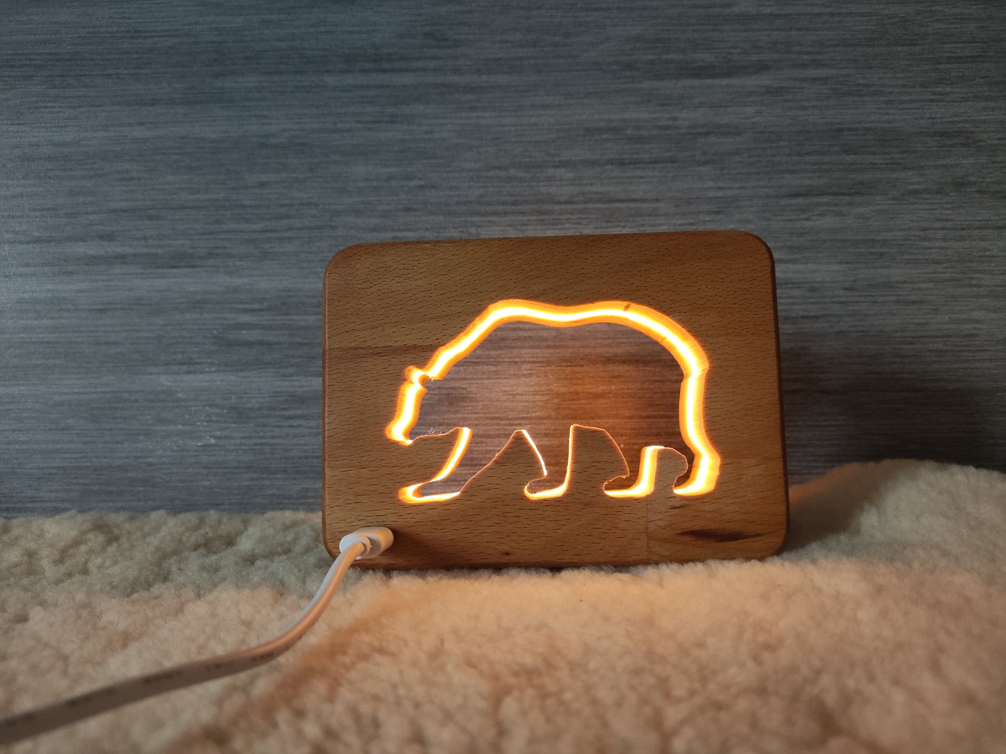 Grizzly Bear LED Nightlamp