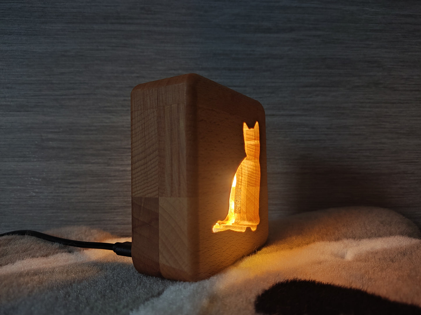 Katze (sitzend) Holz LED Nachtlicht / Dekoration