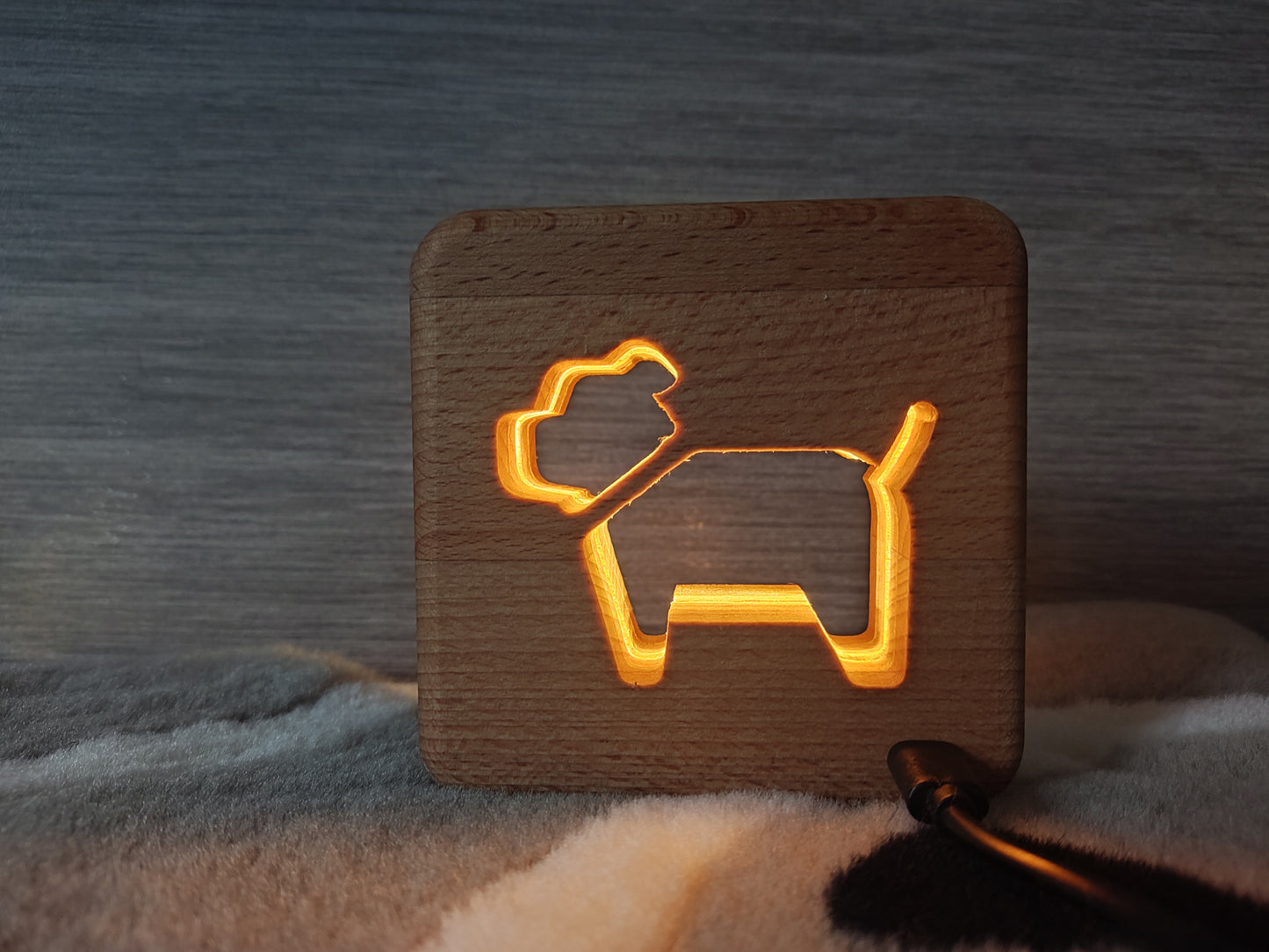 Hund Holz LED Nachtlicht / Dekoration