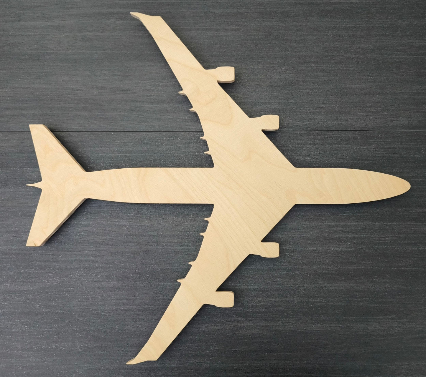 Boeing B747 Queen of the Skies Holz LED Wanddekoration / Nachtlicht