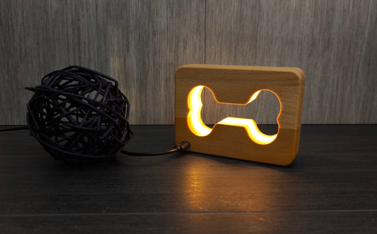 Hundeknochen Knochen Holz LED Nachtlicht / Dekoration