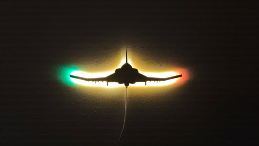 F4 Phantom Holz LED Wanddekoration / Nachtlicht (Vorderansicht)